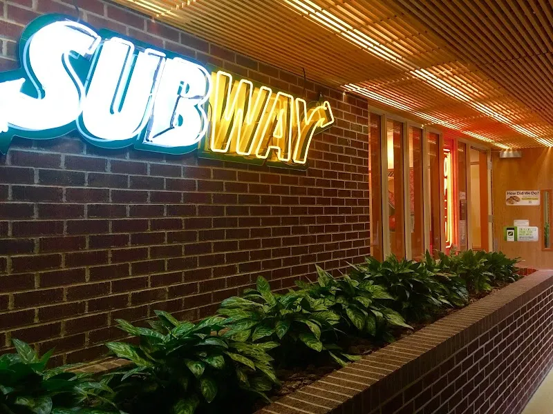 Subway — Fairview Riverside Hospital